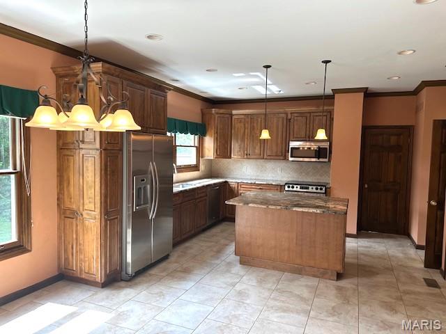 Town And Country, Missouri 63017, United States, 4 Bedrooms Bedrooms, ,3 BathroomsBathrooms,Residential,Active,156763