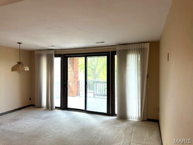 Town And Country, Missouri 63017, United States, 4 Bedrooms Bedrooms, ,3 BathroomsBathrooms,Residential,Active,156763