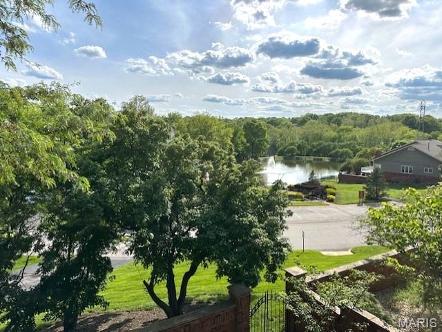 Town And Country, Missouri 63017, United States, 4 Bedrooms Bedrooms, ,3 BathroomsBathrooms,Residential,Active,156763