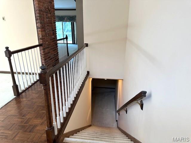 Town And Country, Missouri 63017, United States, 4 Bedrooms Bedrooms, ,3 BathroomsBathrooms,Residential,Active,156763