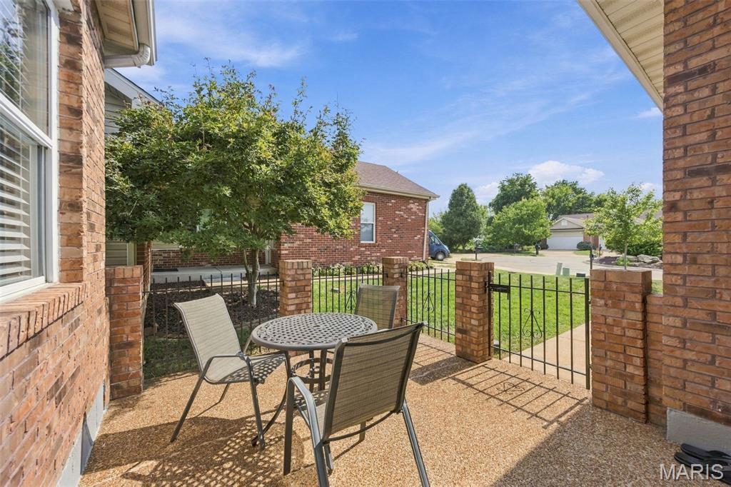 313 Holloway Ridge Court