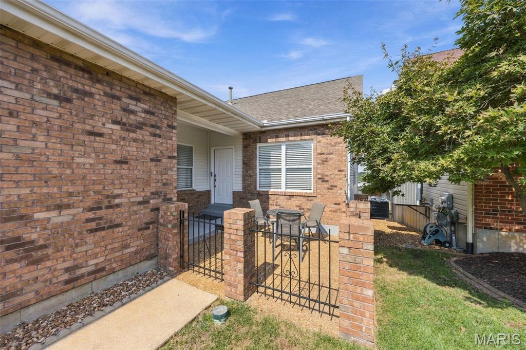 313 Holloway Ridge Court