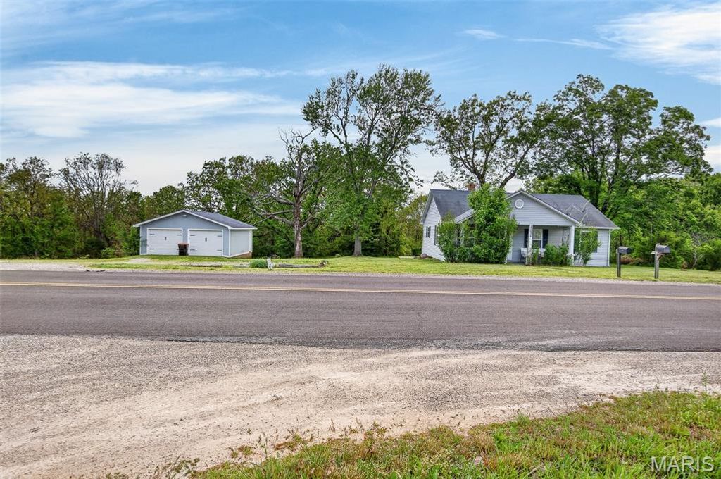 Photo of 25634 Highway P, Laquey, MO 65534 (MLS # 26024917)