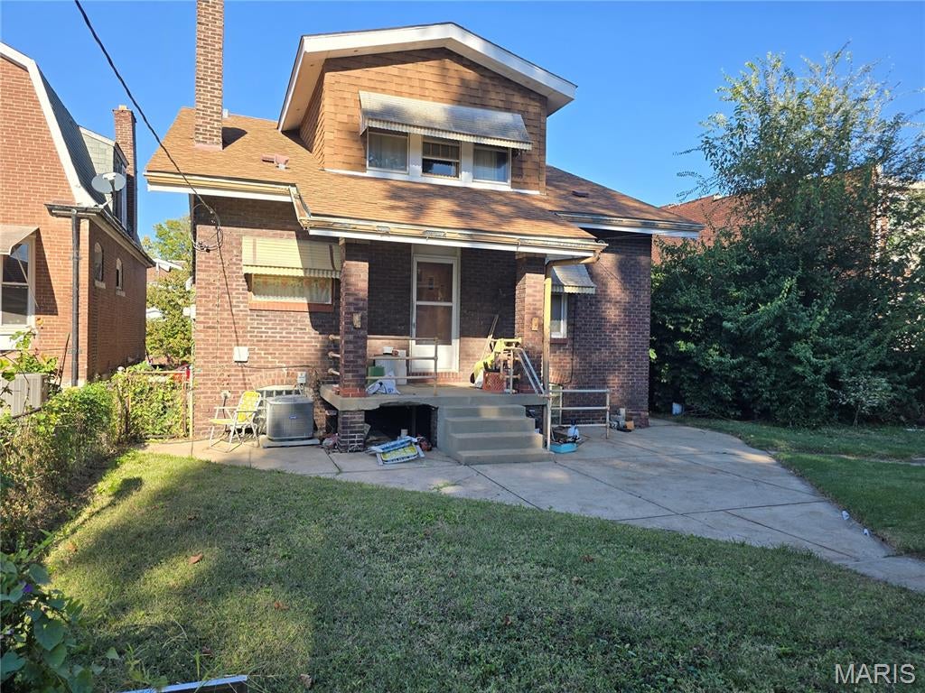 Photo of 3648 Meramec Street, St Louis, MO 63116 (MLS # 26067521)