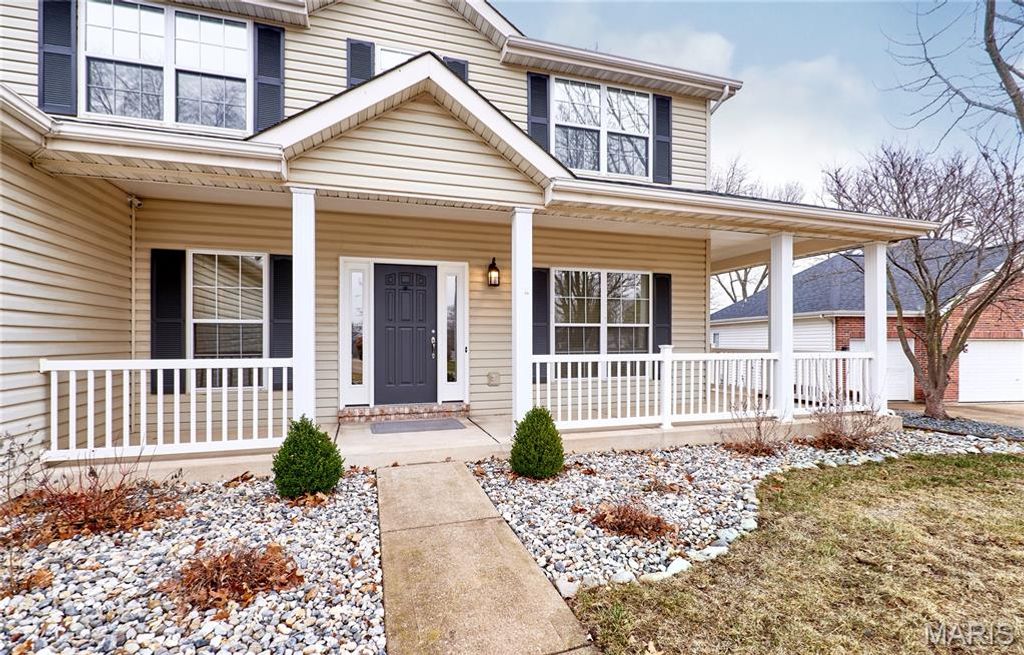 Photo of 3978 Millers Crossing Xing, St Charles, MO 63304 (MLS # 26009191)