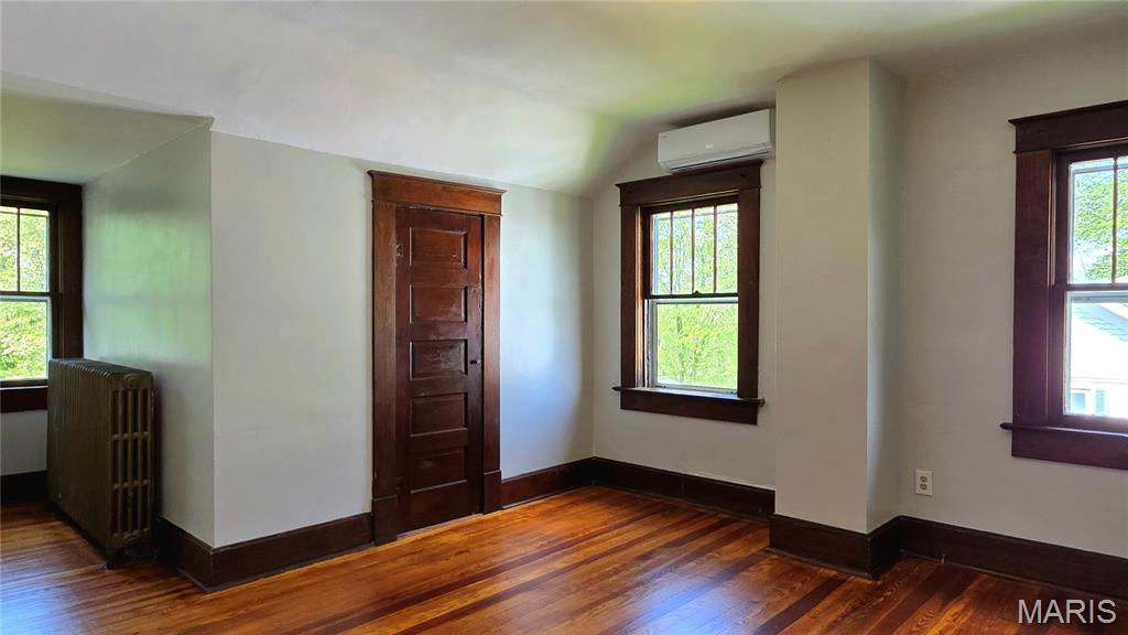 E B Hammack - Residential