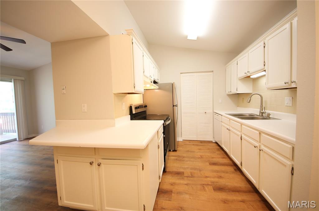 Sandalwood Creek Condo - Residential