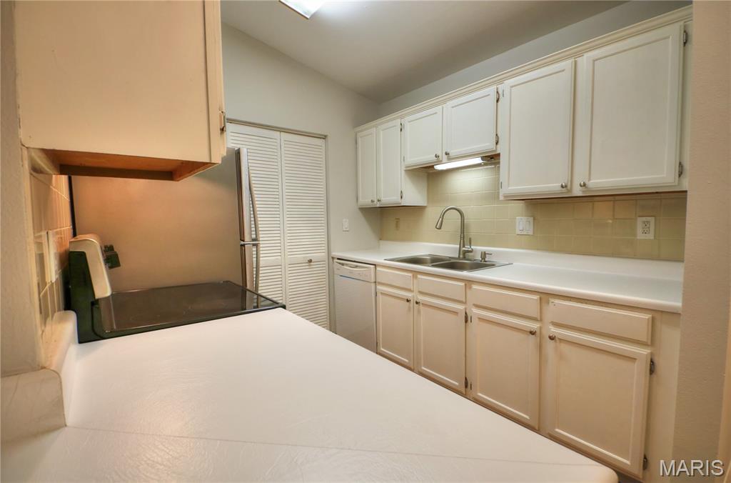 Sandalwood Creek Condo - Residential