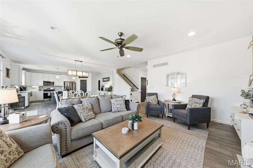 Oakleigh Park - Residential