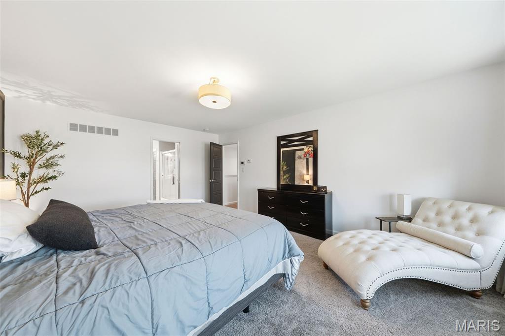 Oakleigh Park - Residential