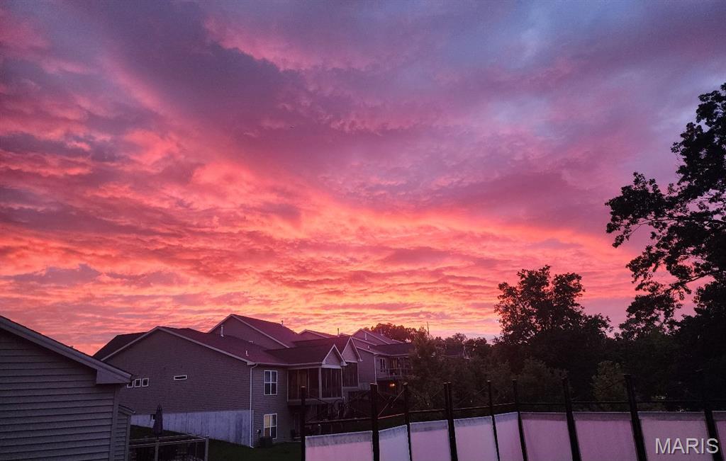 Oakleigh Park - Residential