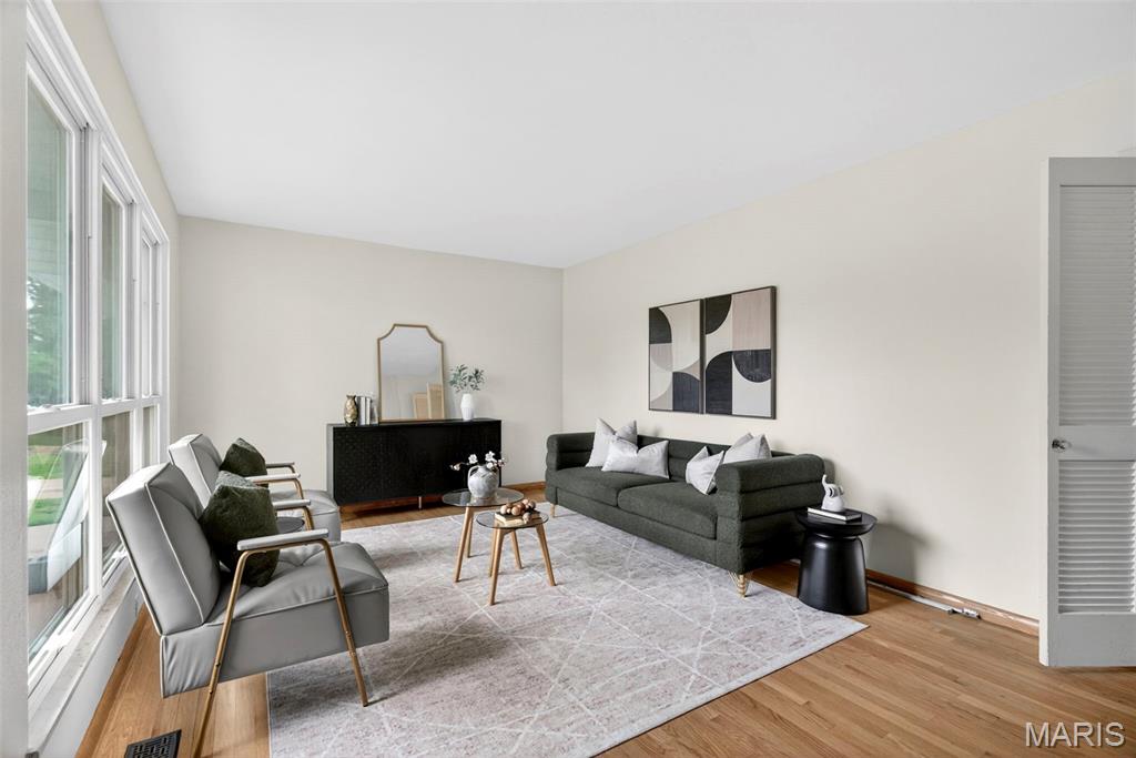 Rose Gardens 6 - Residential