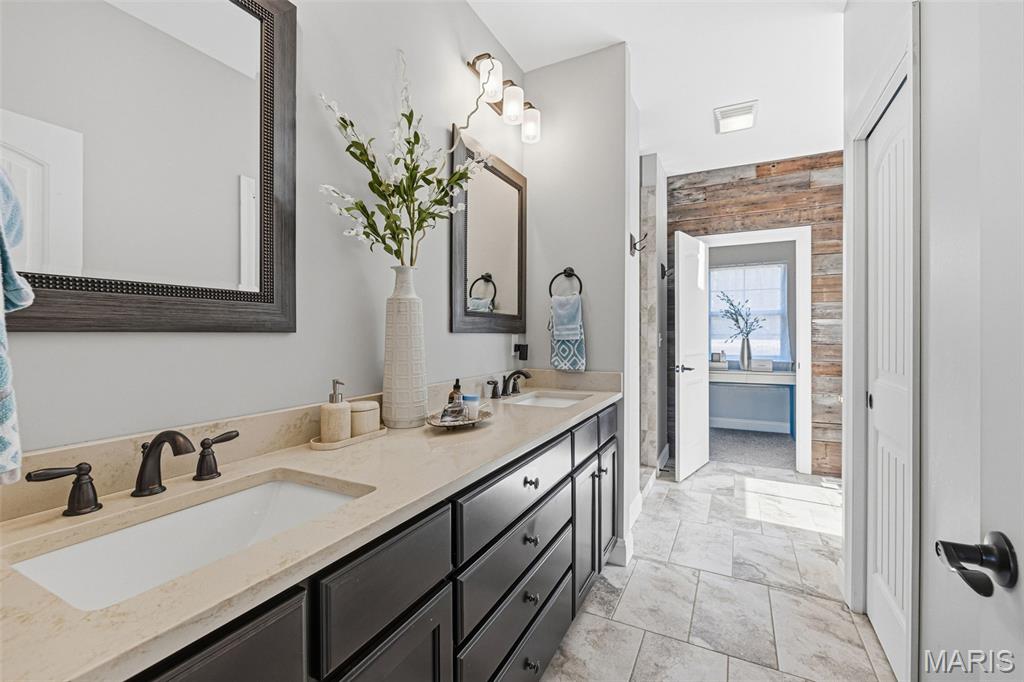 Raintree Forest - Residential