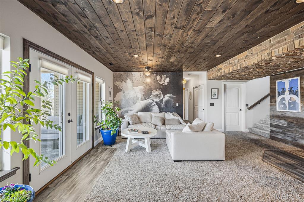 Raintree Forest - Residential