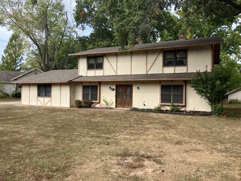 1100 Seine Drive Lake St Louis MO 63367