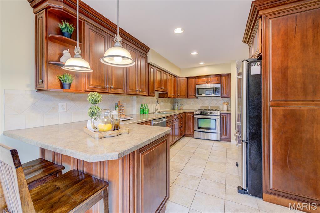 Forum West Condo Sec Ii - Residential