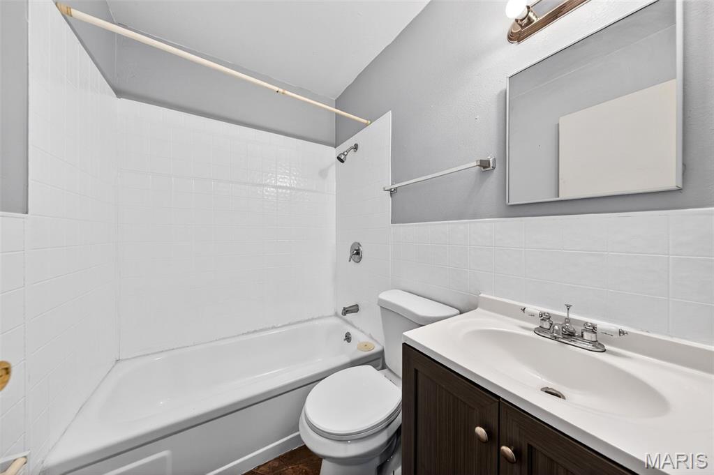 Glasgow Village Unit 6 - Residential