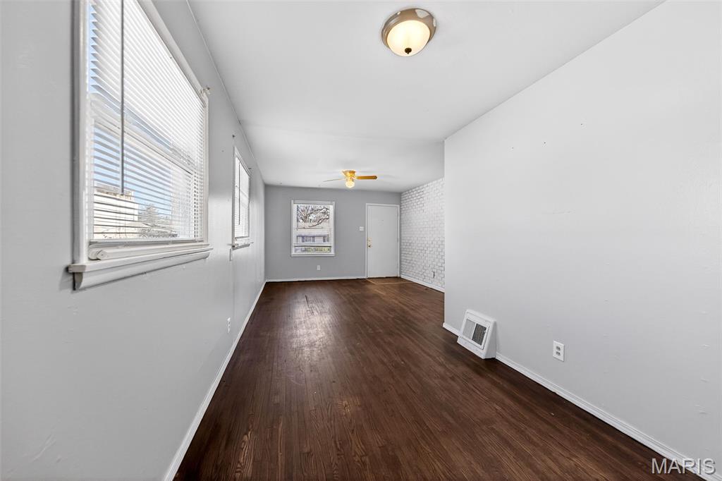 Glasgow Village Unit 6 - Residential