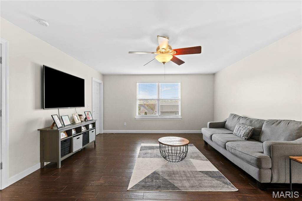 Strawberry Rdg 01 - Residential