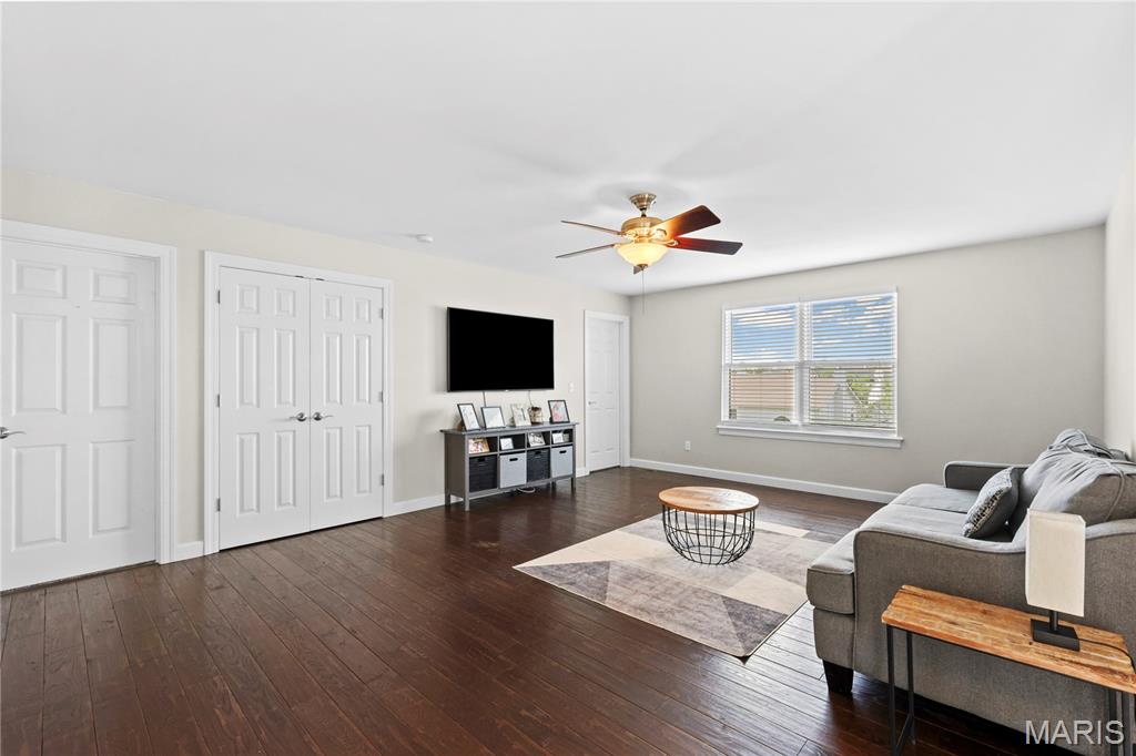 Strawberry Rdg 01 - Residential