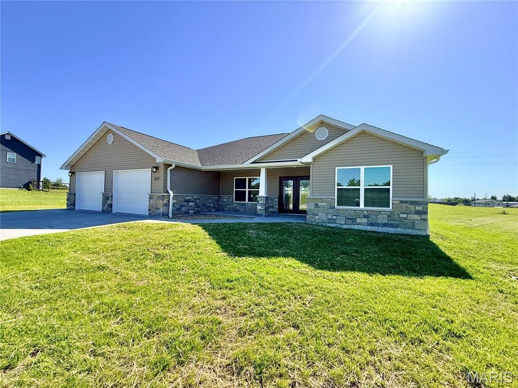 Photo of 237 Sycamore Road, Perryville, MO 63775 (MLS # 26029246)