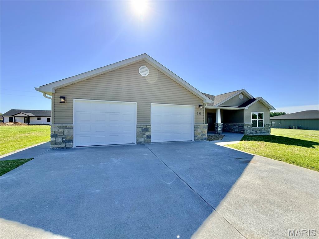 Redbud Court - Residential
