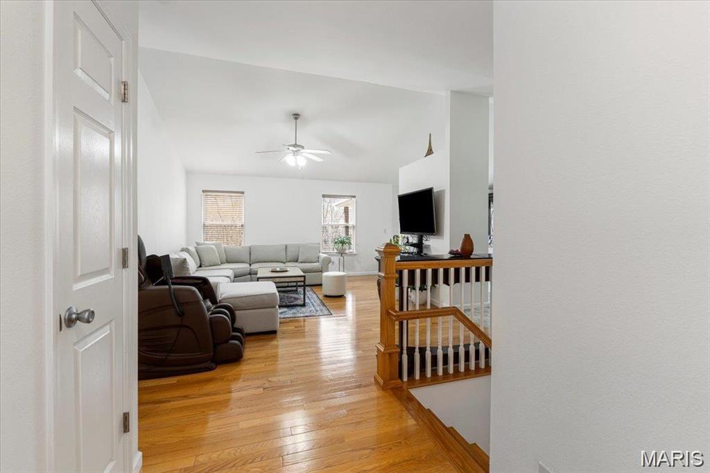 9 Amber Ridge Court