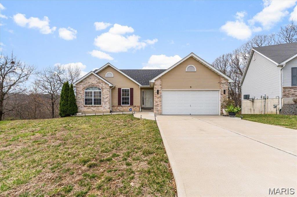 9 Amber Ridge Court