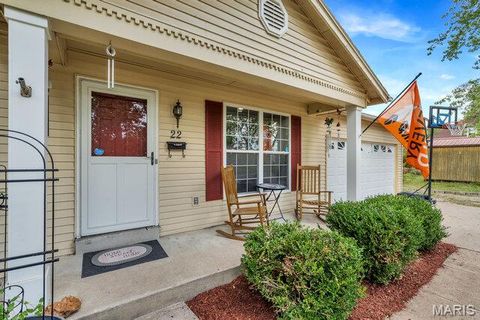 Tiny photo for 22 S 12th Street, Bowling Green, MO 63334 (MLS # 25067904)