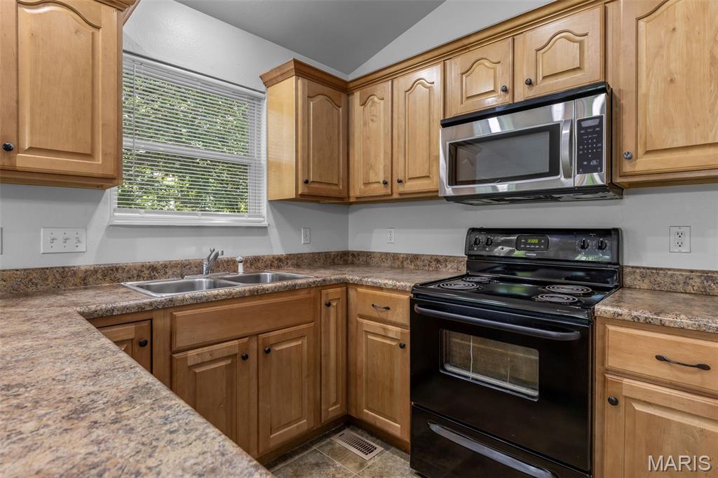 J L Haws Second Add - Residential