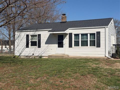 81 N Circle Drive Wright City MO 63390