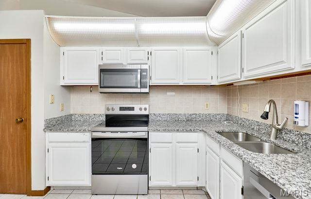 Sherwood Place Condo Seven - Residential