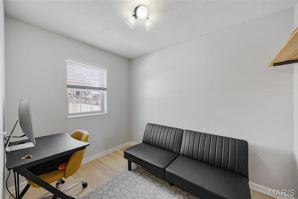 Country Stone Manor Condo 4 - Residential