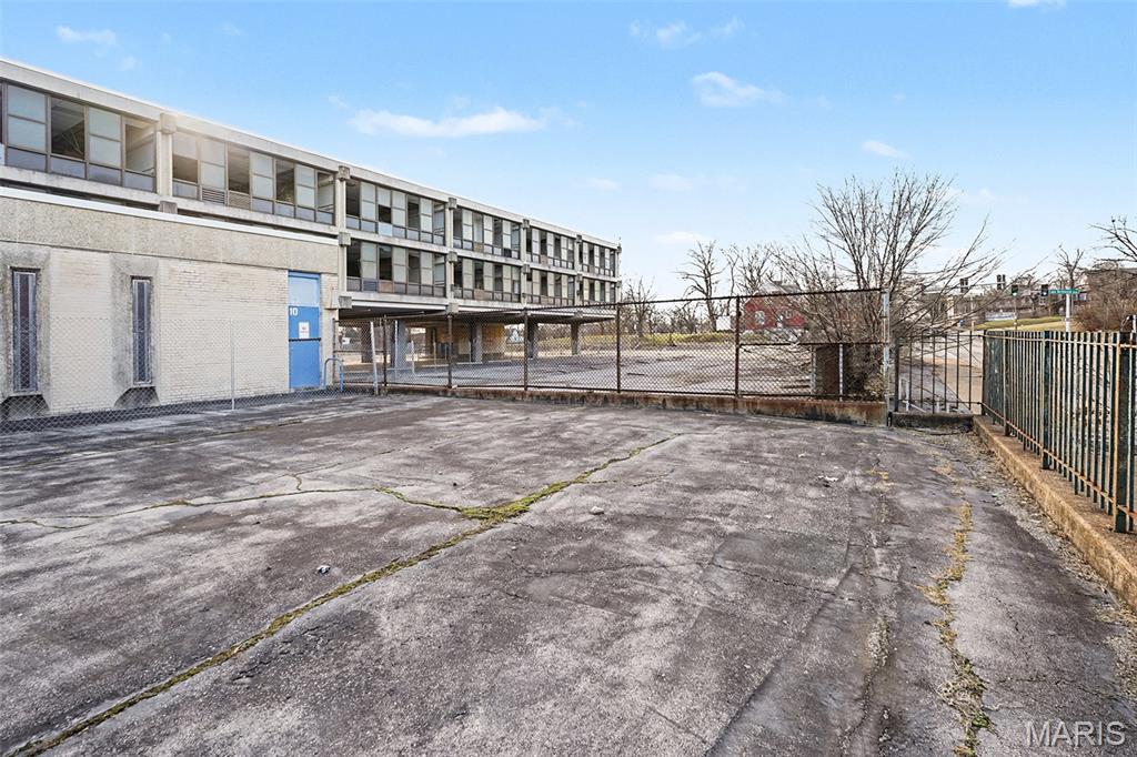 Garfield Place Add - Commercial Sale