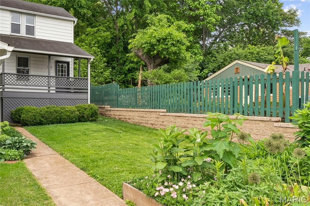 Photo of 7122 Piccadilly Avenue, St Louis, MO 63143 (MLS # 26025836)