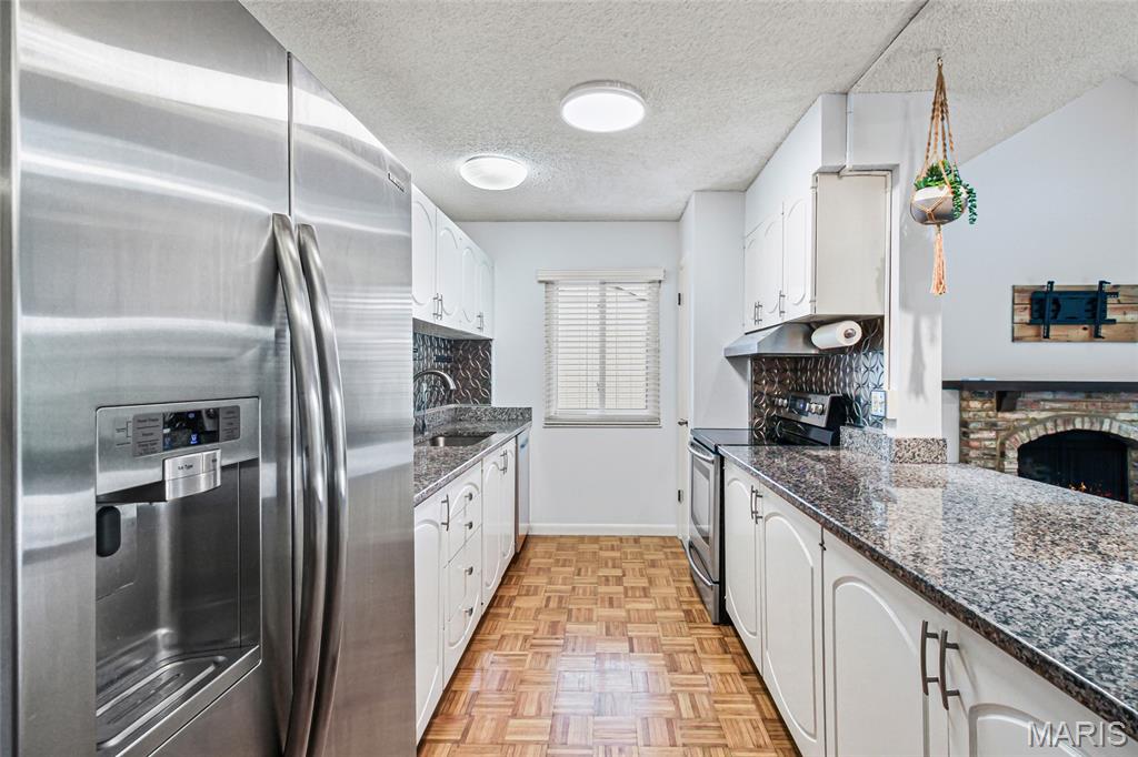 Manchester, Missouri 63021, United States, 2 Bedrooms Bedrooms, ,2 BathroomsBathrooms,Residential,Coming Soon,223591