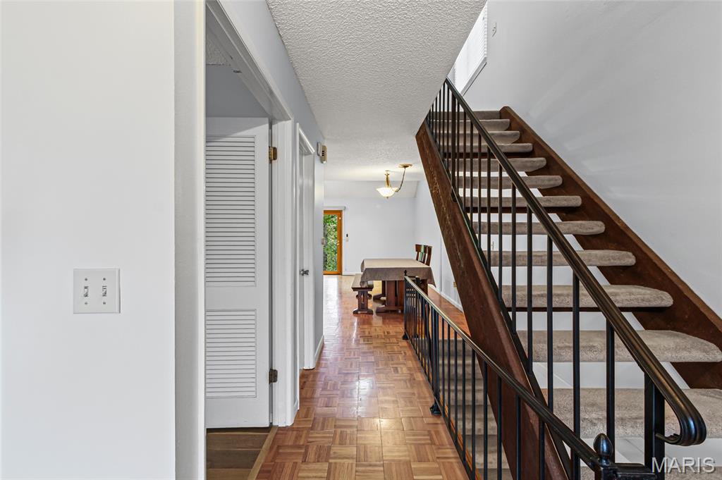 Manchester, Missouri 63021, United States, 2 Bedrooms Bedrooms, ,2 BathroomsBathrooms,Residential,Coming Soon,223591