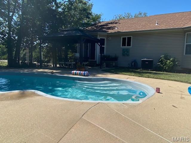 1016 Westmoreland Boulevard