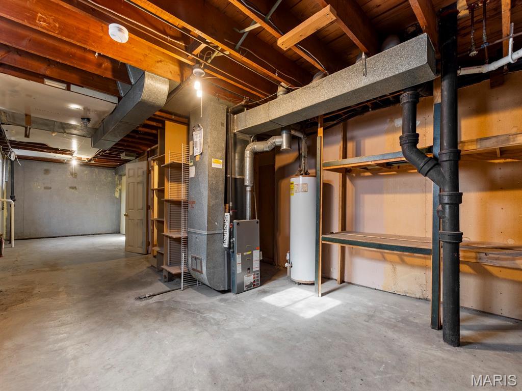 St Louis, Missouri 63123, United States, 4 Bedrooms Bedrooms, ,2 BathroomsBathrooms,Residential,Pending,249682