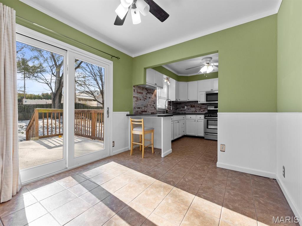 St Louis, Missouri 63123, United States, 4 Bedrooms Bedrooms, ,2 BathroomsBathrooms,Residential,Pending,249682