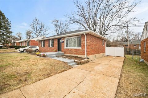 Tiny photo for 11344 Manchester Road, Kirkwood, MO 63122 (MLS # 26024458)
