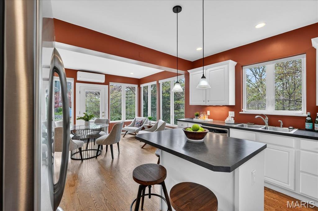 Tuxedo Park - Residential