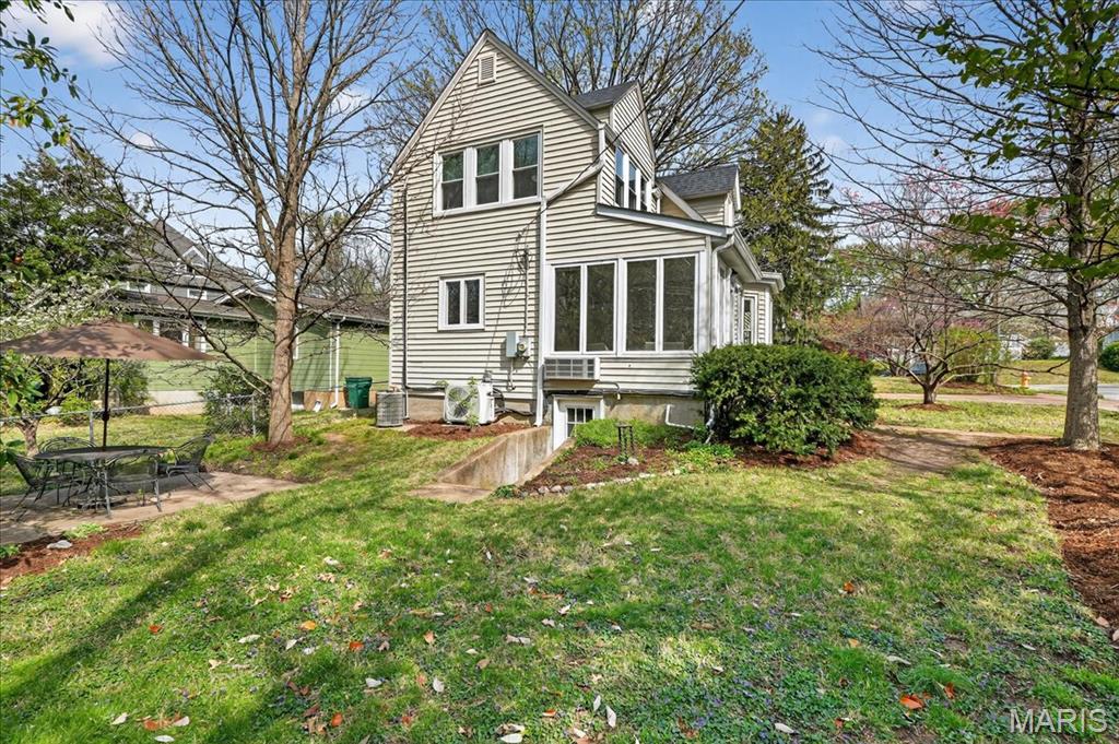 Tuxedo Park - Residential