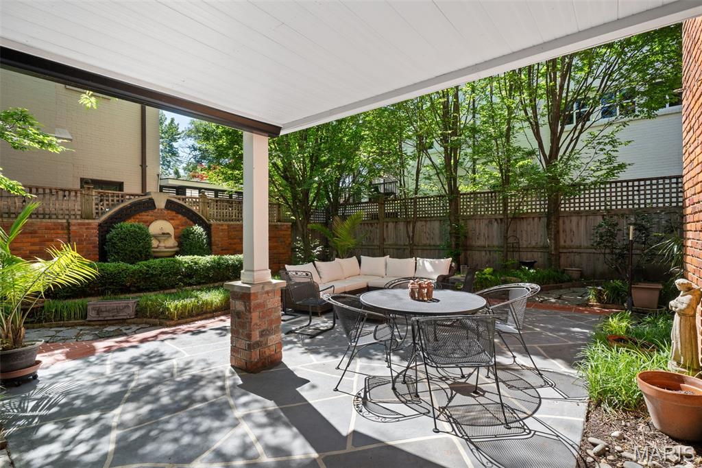 Georgetown Corner - Residential