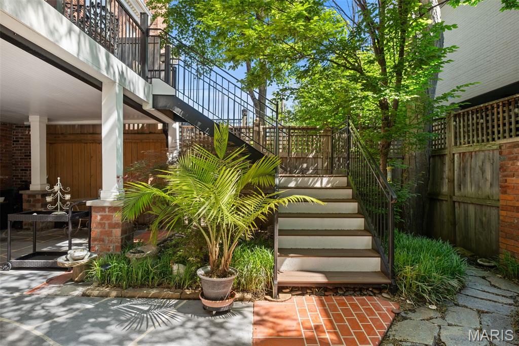 Georgetown Corner - Residential