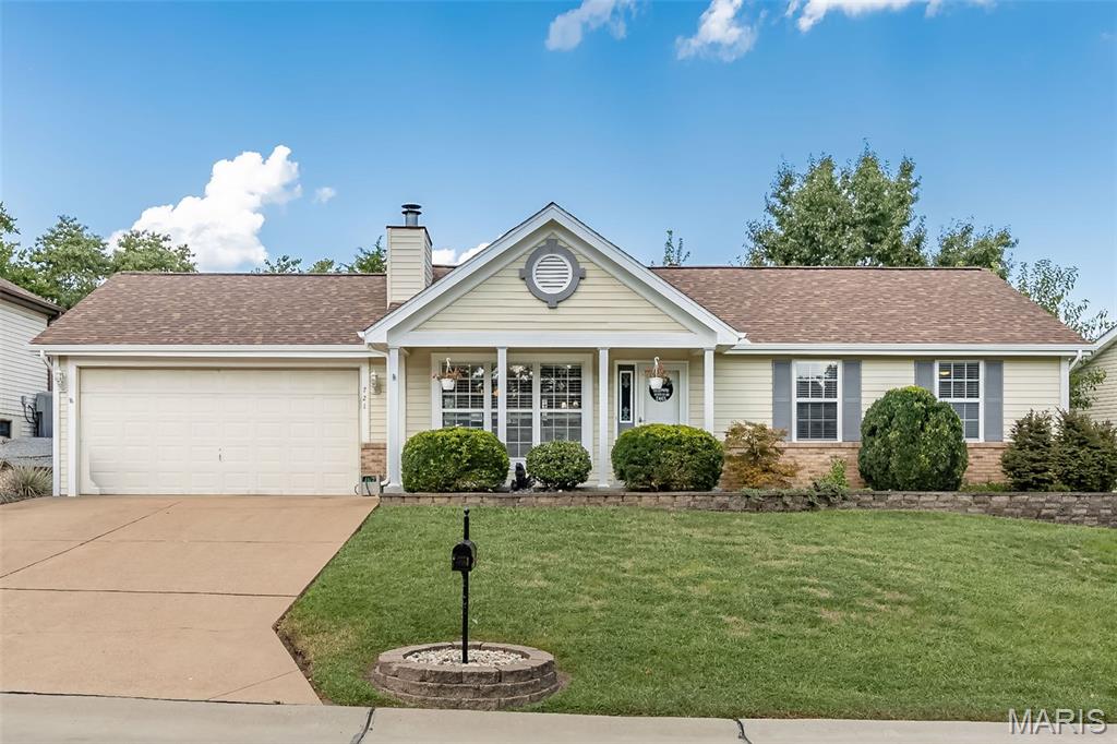 Photo of 721 Wisdom Court, Fenton, MO 63026 (MLS # 26054856)