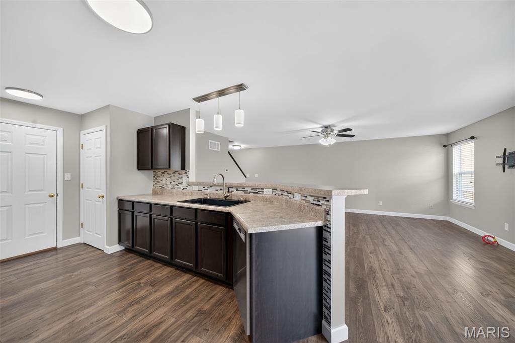 O'Fallon, Missouri 63368, United States, 3 Bedrooms Bedrooms, ,3 BathroomsBathrooms,Residential,Active,189917