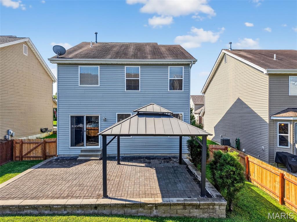 O'Fallon, Missouri 63368, United States, 3 Bedrooms Bedrooms, ,3 BathroomsBathrooms,Residential,Active,189917