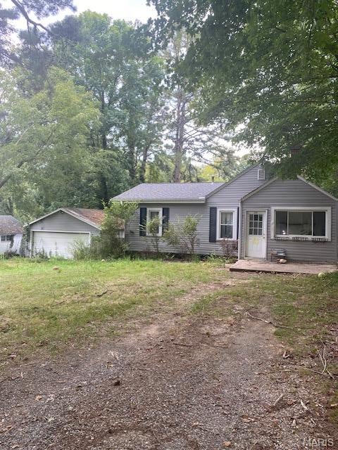 Tiny photo for 225 Country Club Drive, Cape Girardeau, MO 63701 (MLS # 26058625)