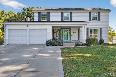 31 Carriage Way W St Peters MO 63376